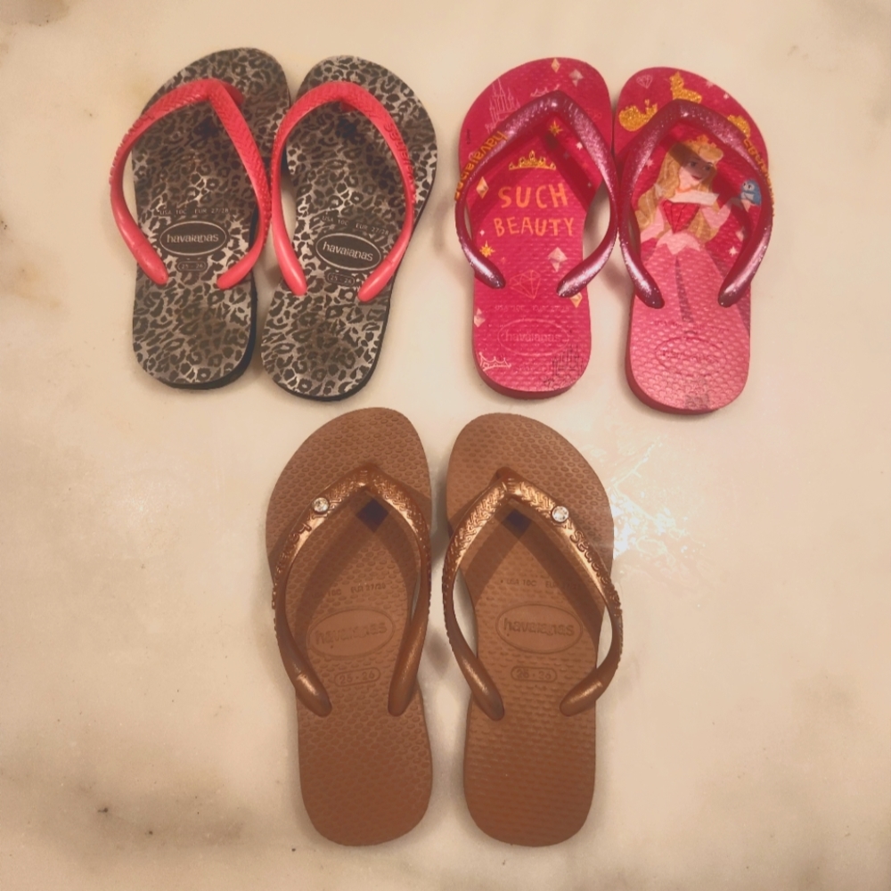 Lot of 3 Havaianas Flip Flops 10c